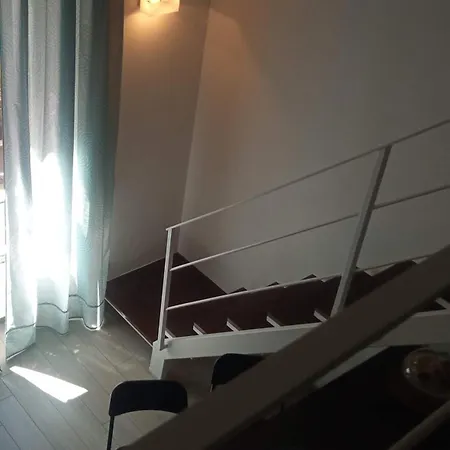 Akihome Portanova Napels Buitenkant foto