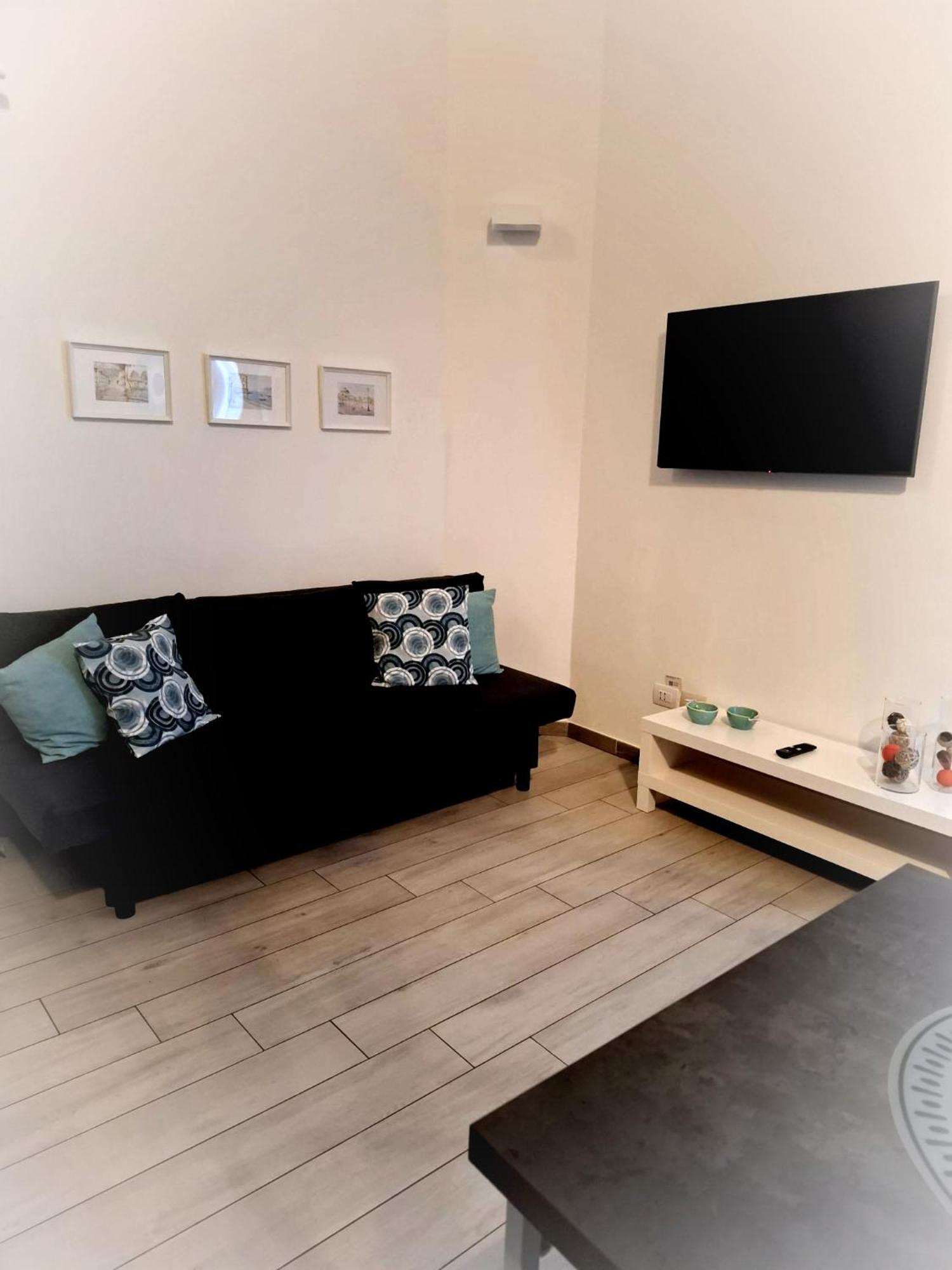 Akihome Portanova Appartement Napels